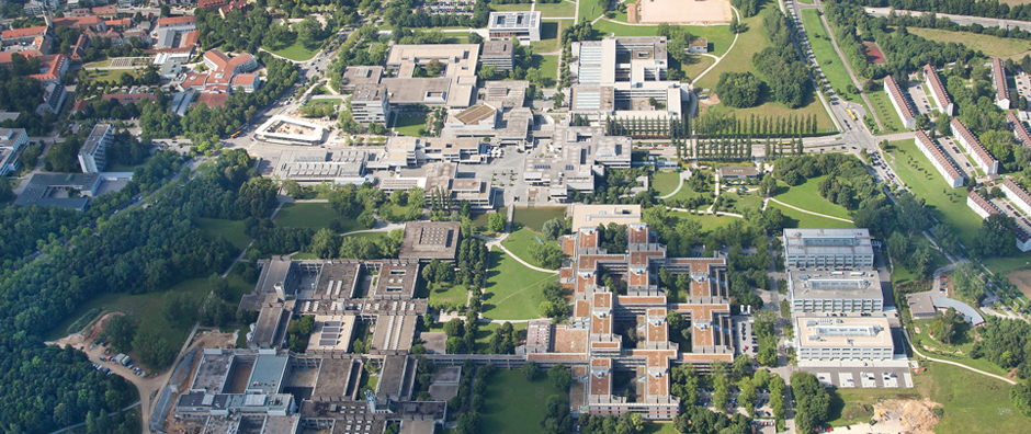 Campus Universität Regensburg - Luftbild - © Herbert Stolz